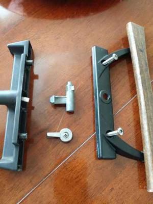 Acorn patio door handle replacement