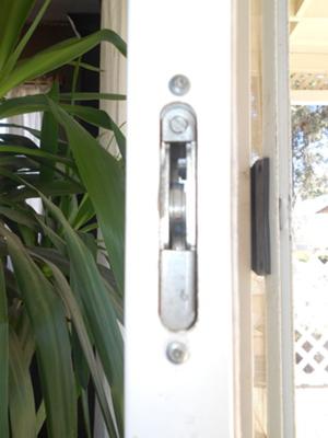 Sliding Patio Door Lock Q A, Guardian Sliding Glass Door Screen Replacement