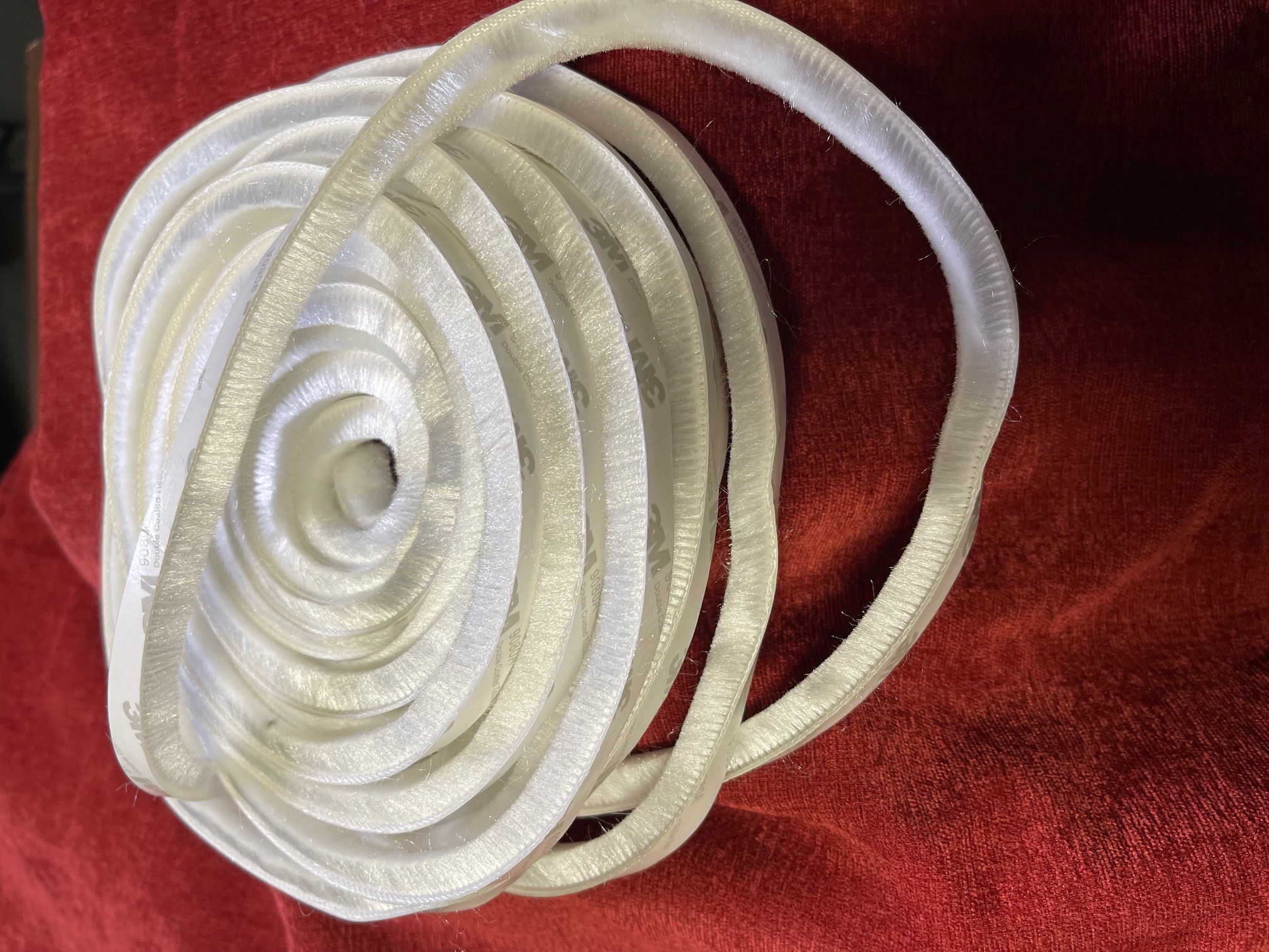 WHITE FUR PILE BUGSTRIP WITH PEEL & STICK ADHESIVE