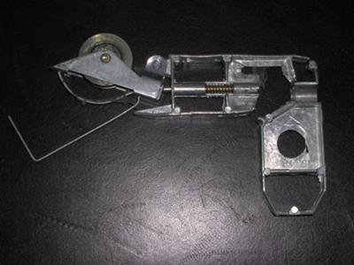 andersen screen door closer stuck